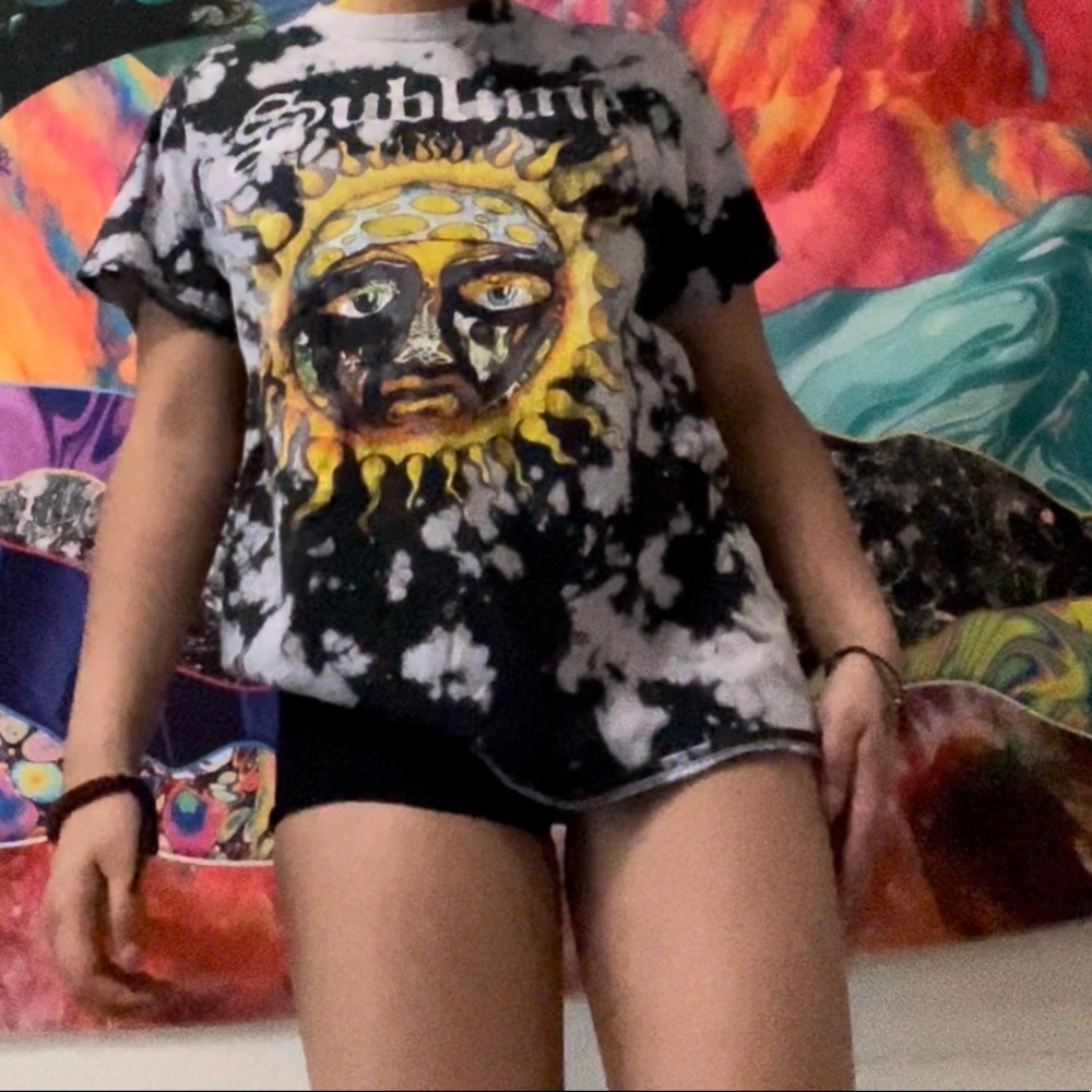 black and white sublime t shirt